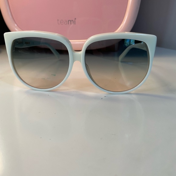 Celine sunglasses - Picture 4 of 7
